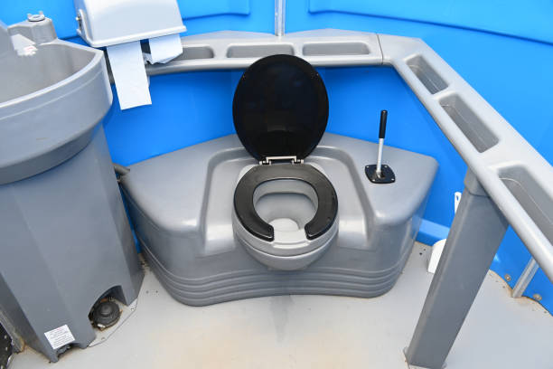 Best Long-term porta potty rental  in Valley Falls, KS